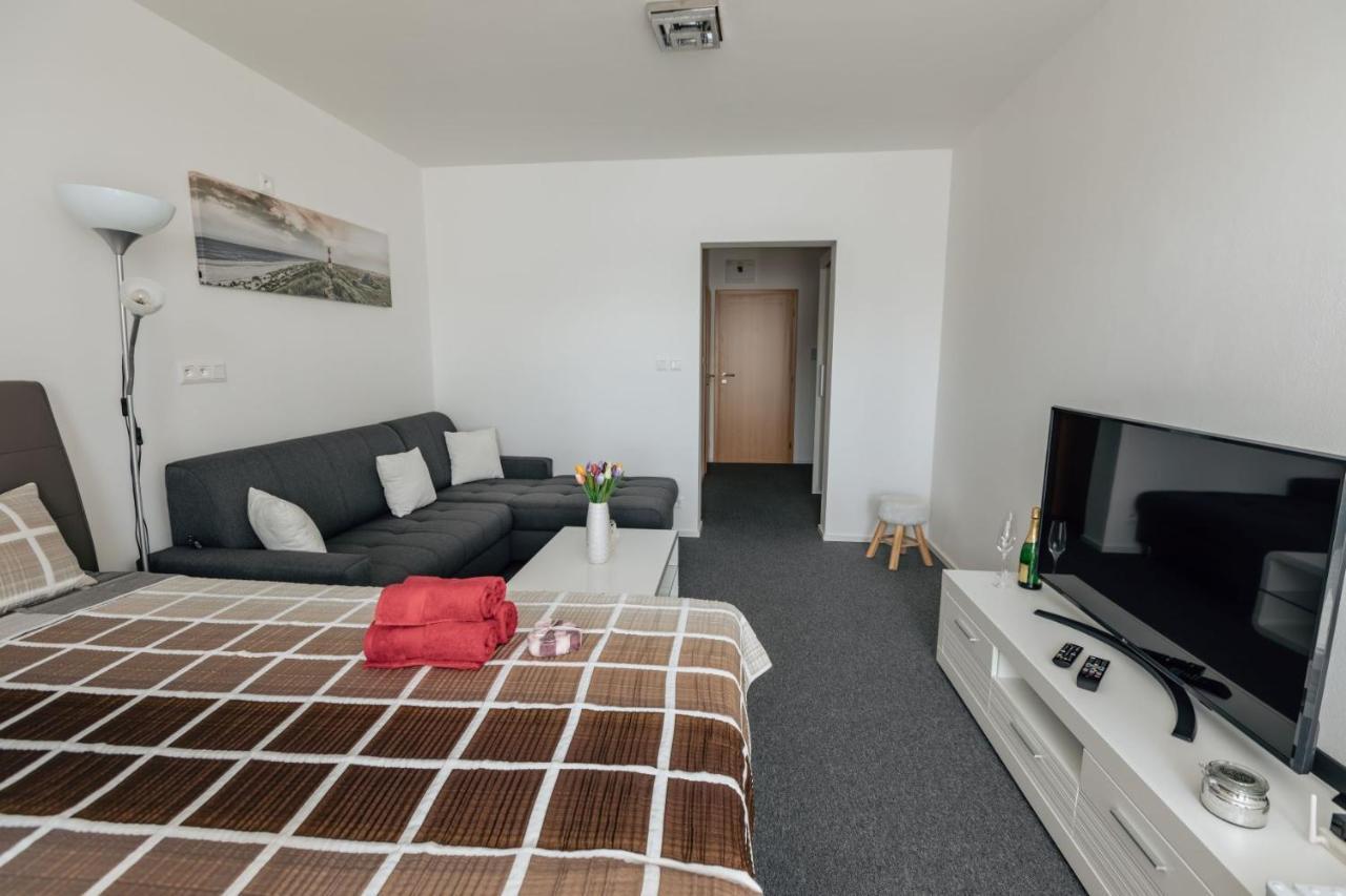 Apartman 15 Mymara Bešeňová Exteriör bild